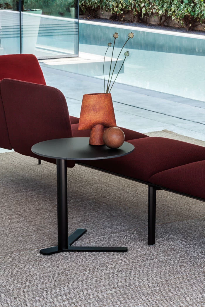 YO ET80 | Outdoor side table round Ø50 H50 with Y base – Lapalma