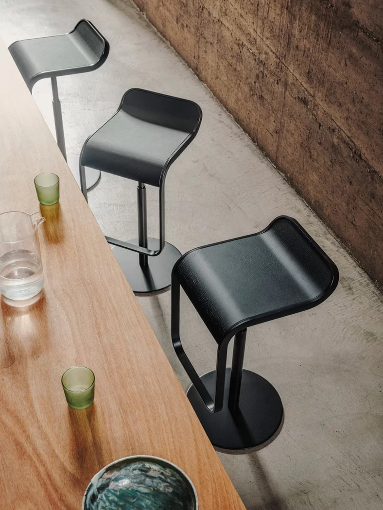 LEM: stools with timeless elegance – Lapalma