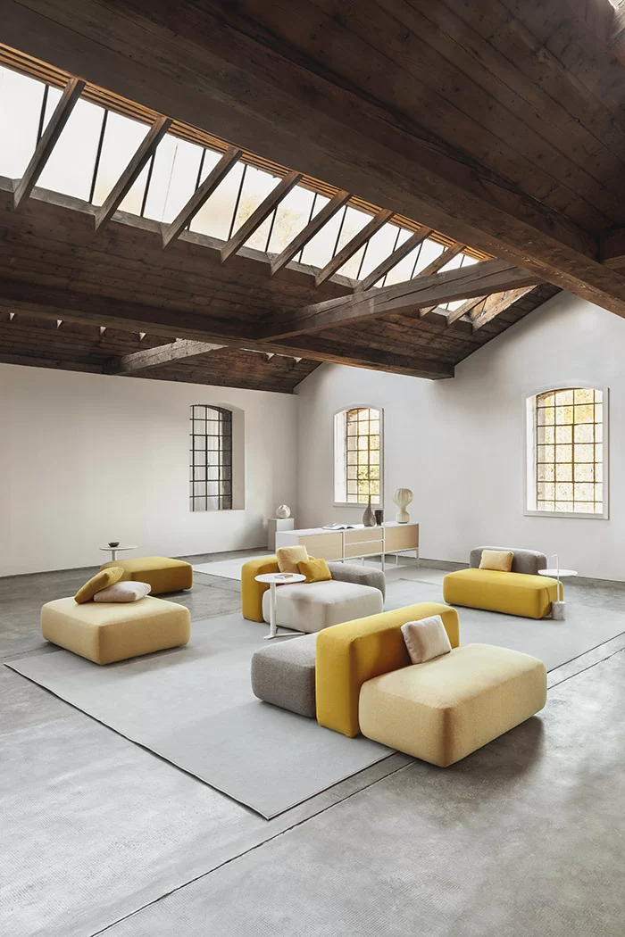 PLUS modular designer sofas and elements Lapalma