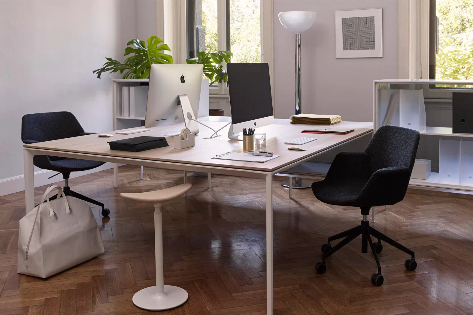 UNO: ergonomic office and meeting room chairs – Lapalma